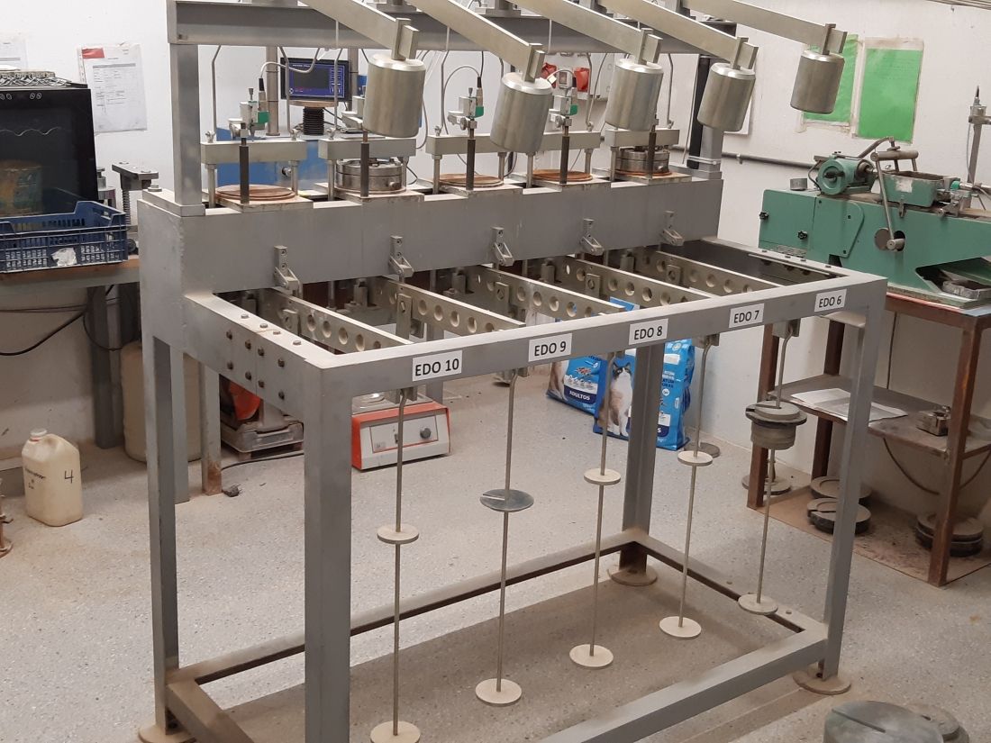 Bancada de edómetros automatizada